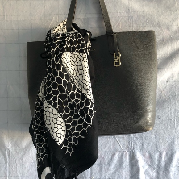 New Scarf: Rio De Janeiro, Brazil, Copacabana - Picture 9 of 12